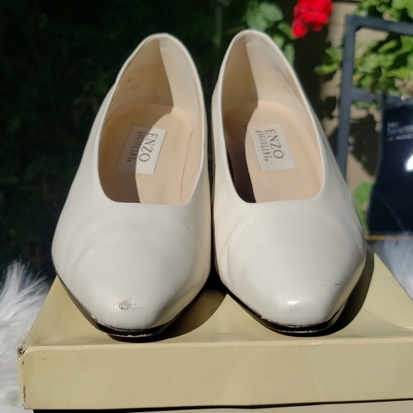 Enzo Angiolini Curio Cream Pumps 7.5N - Picture 3 of 11
